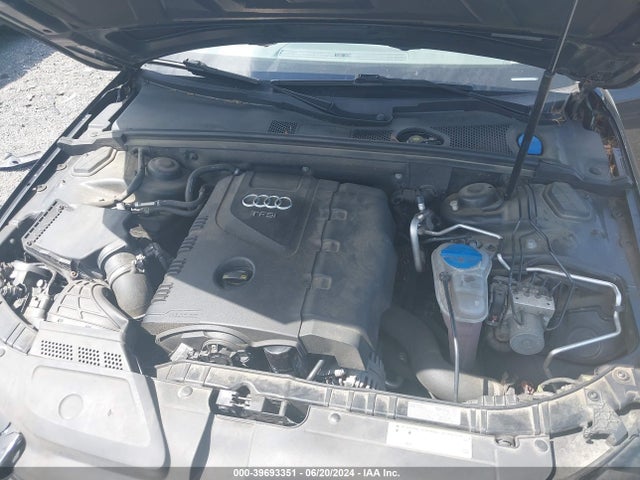 39693351 :رقم المزاد ، WAUFFAFL4FN039618 vin ، 2015 Audi A4 2.0t Premium مزاد بيع