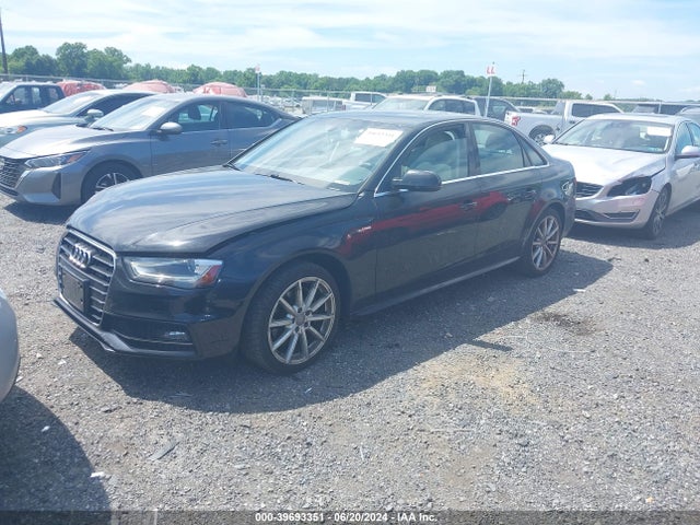 39693351 :رقم المزاد ، WAUFFAFL4FN039618 vin ، 2015 Audi A4 2.0t Premium مزاد بيع