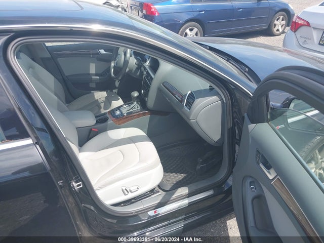39693351 :رقم المزاد ، WAUFFAFL4FN039618 vin ، 2015 Audi A4 2.0t Premium مزاد بيع