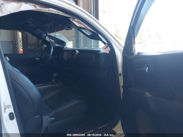 3TMCZ5AN7KM244481 Toyota Tacoma Trd Off Road