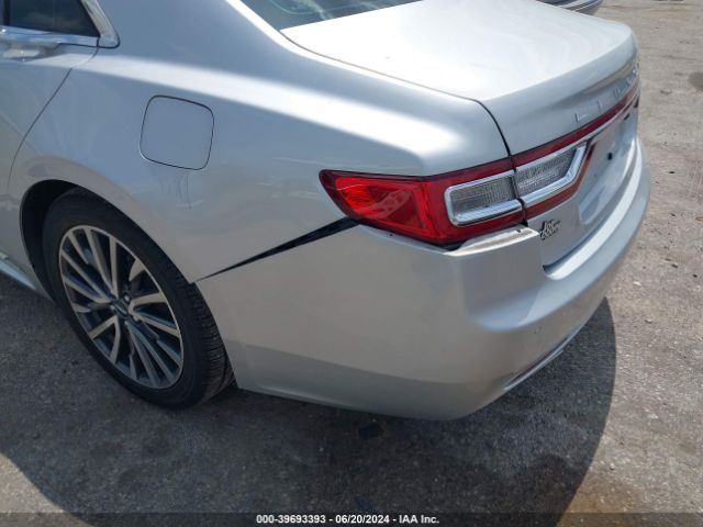 1LN6L9SK2K5600542 Lincoln Continental Select