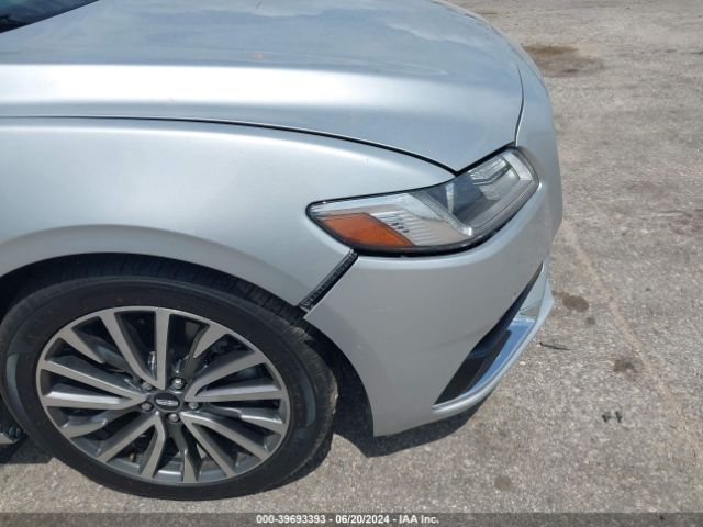 1LN6L9SK2K5600542 Lincoln Continental Select