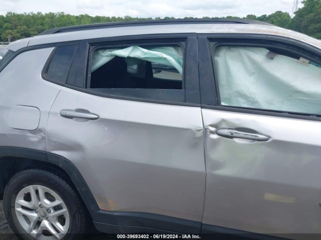 3C4NJCAB0JT272072 Jeep Compass Sport Fwd