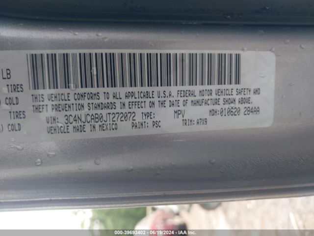 3C4NJCAB0JT272072 Jeep Compass Sport Fwd