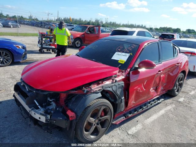 ZARFAEDNXH7543536 Alfa Romeo Giulia Awd