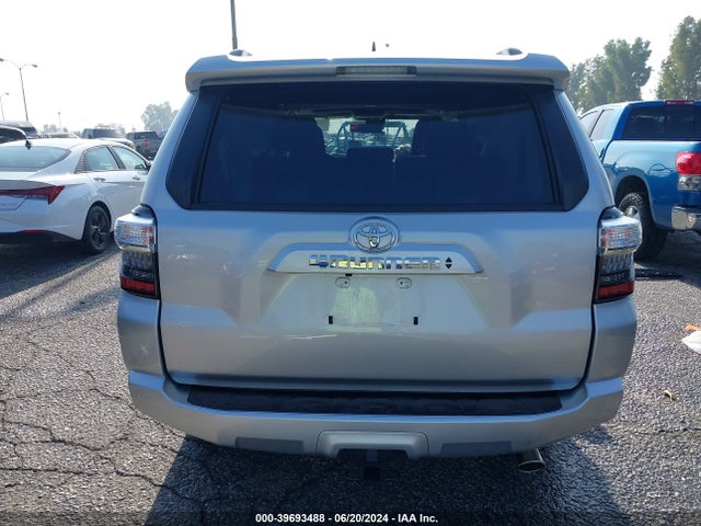 Toyota 4runner Sr5 Premium 2021 JTEFU5JR5M5248483 Image 17