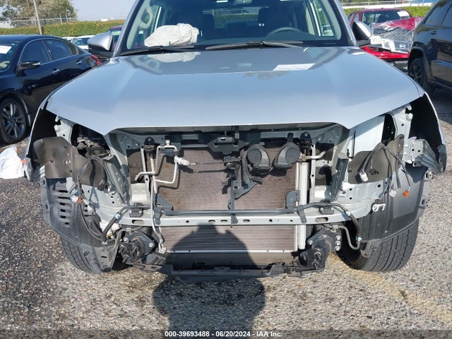 Toyota 4runner Sr5 Premium 2021 JTEFU5JR5M5248483 Image 6