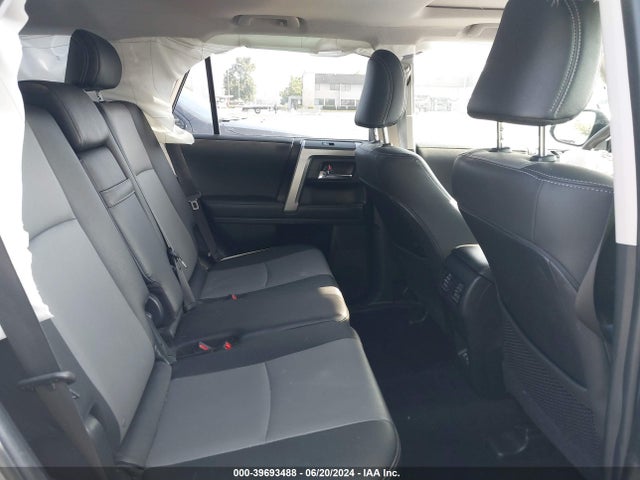 Toyota 4runner Sr5 Premium 2021 JTEFU5JR5M5248483 Image 8