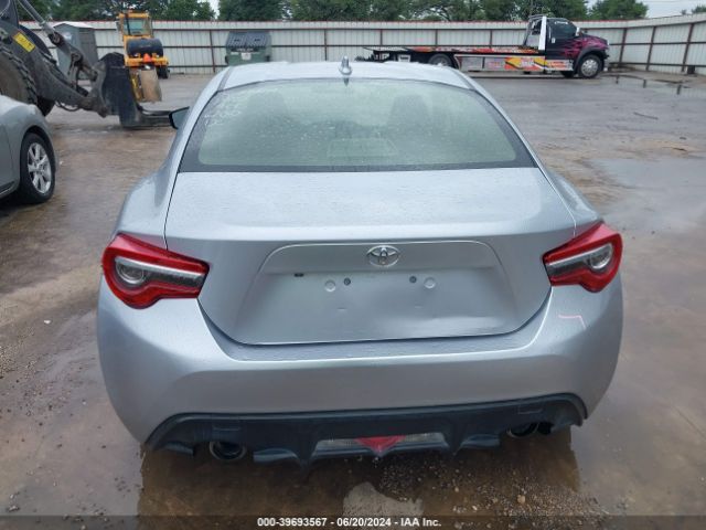 JF1ZNAA11L8753540 Toyota 86