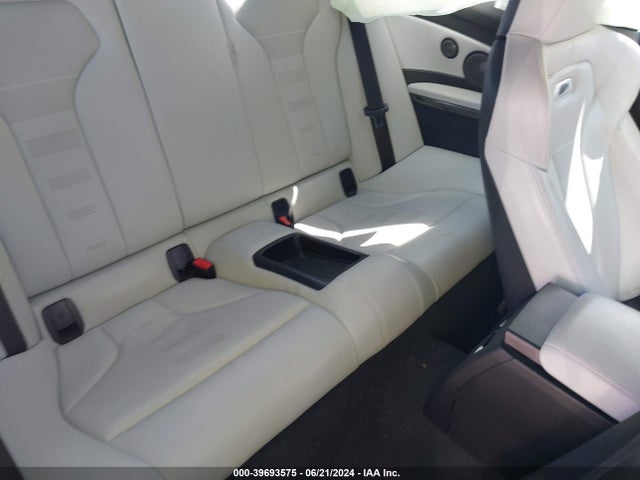 WBS3R9C35HA014181 BMW M4