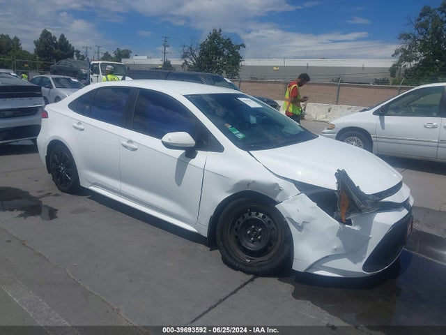 Toyota COROLLA LE 2021 5YFEPMAE5MP207871 головне зображення