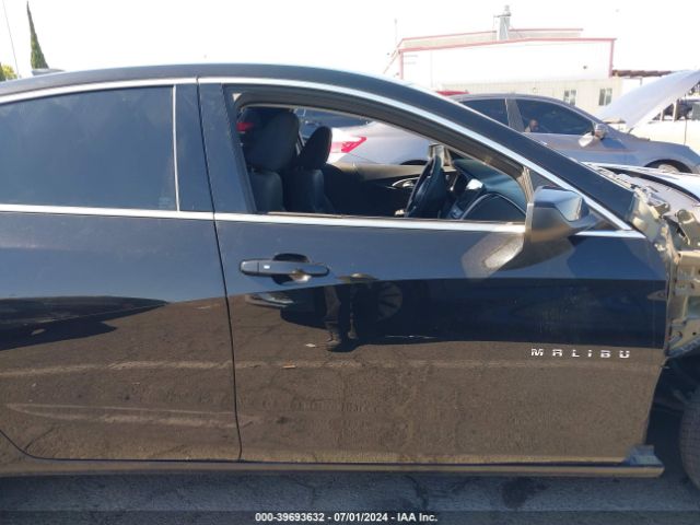 1G1ZD5ST7NF120942 Chevrolet Malibu Fwd Lt