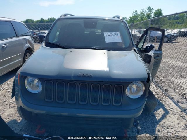 ZACCJBCT2FPC46403 Jeep Renegade Trailhawk