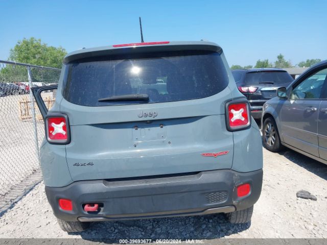 ZACCJBCT2FPC46403 Jeep Renegade Trailhawk