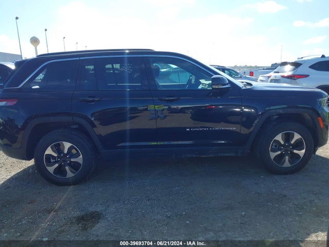 Jeep Grand Cherokee 4xe 2024 1C4RJYB62R8517013 Image 13