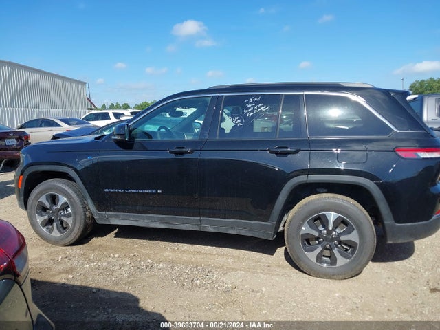 Jeep Grand Cherokee 4xe 2024 1C4RJYB62R8517013 Image 14