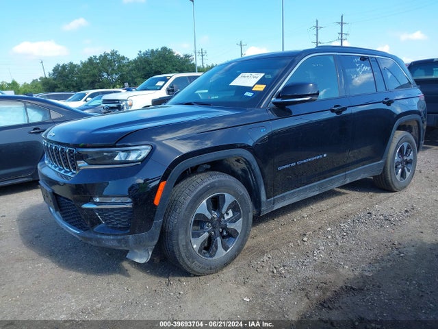 Jeep Grand Cherokee 4xe 2024 1C4RJYB62R8517013 Image 2