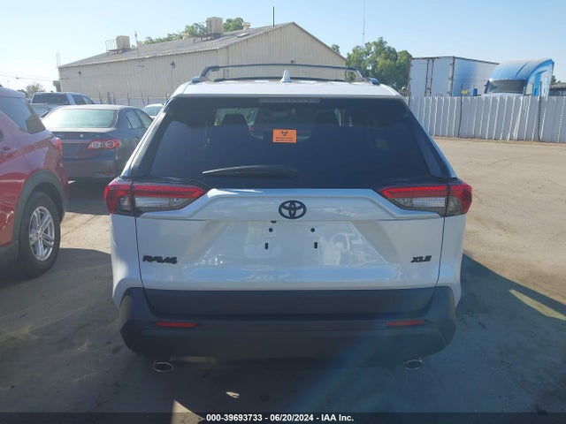 Toyota Rav4 Xle Premium 2024 2T3C1RFV3RW301436 Image 16