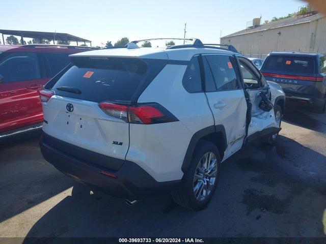 Toyota Rav4 Xle Premium 2024 2T3C1RFV3RW301436 Image 4