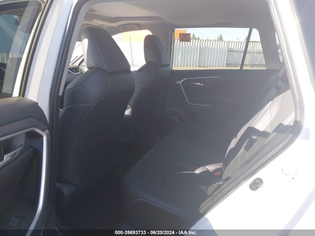 Toyota Rav4 Xle Premium 2024 2T3C1RFV3RW301436 Image 8