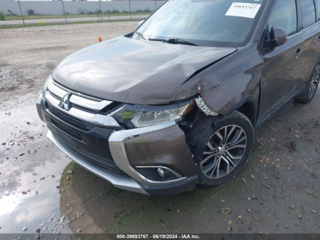 JA4AZ3A32HZ029568 Mitsubishi Outlander Sel
