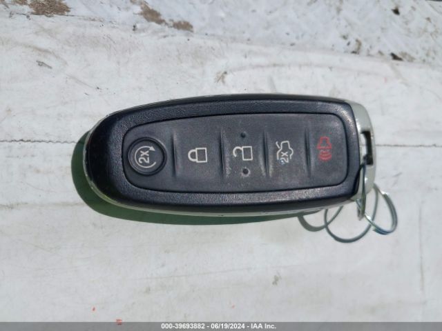 1FADP3N27GL285335 Ford Focus Titanium