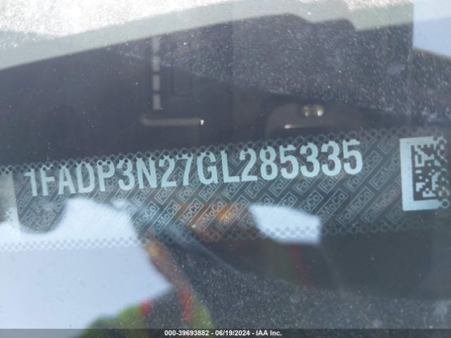 1FADP3N27GL285335 Ford Focus Titanium