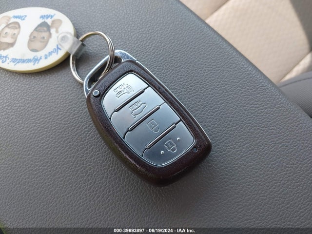 Hyundai Elantra Value Edition 2020 5NPD84LF4LH532795 Image 11