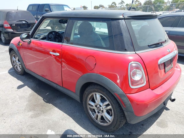 2013 MINI HARDTOP WMWSU3C59DT686420 Photo 2