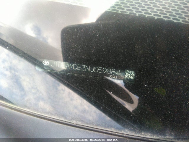 JTDEAMDE3NJ059884 Toyota Corolla Hybrid Le
