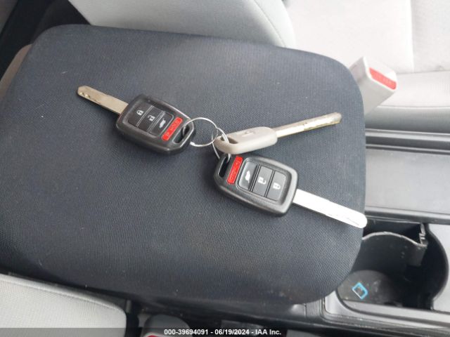 5J6RM4H31GL002358 Honda CR-V LX