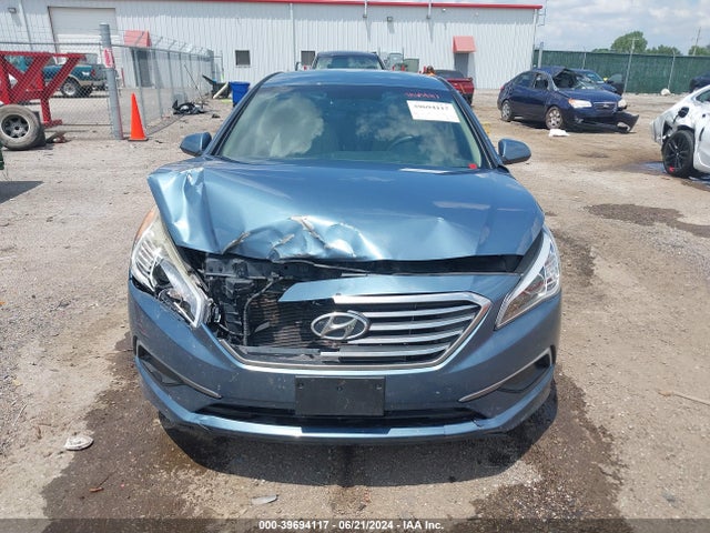 Hyundai SONATA SE 2016 5NPE24AF9GH404373 Image 13