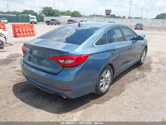 Hyundai SONATA SE 2016 5NPE24AF9GH404373 Image 4