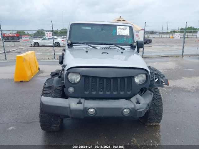 1C4BJWDGXFL509780 Jeep Wrangler Unlimited Sport