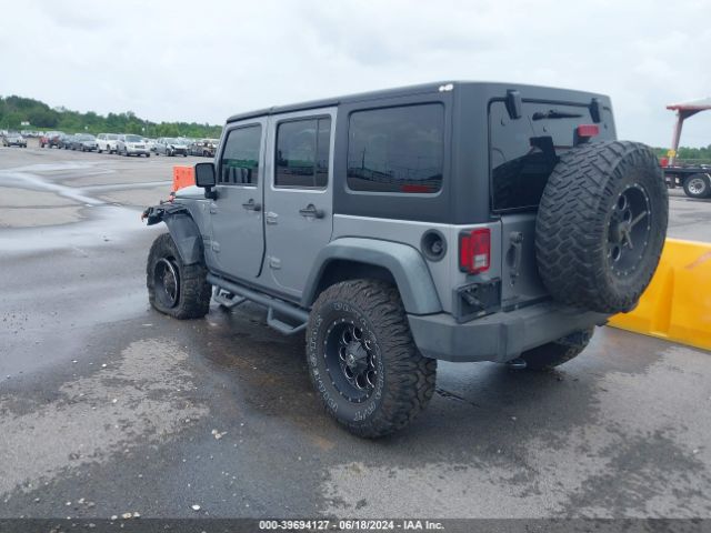 1C4BJWDGXFL509780 Jeep Wrangler Unlimited Sport