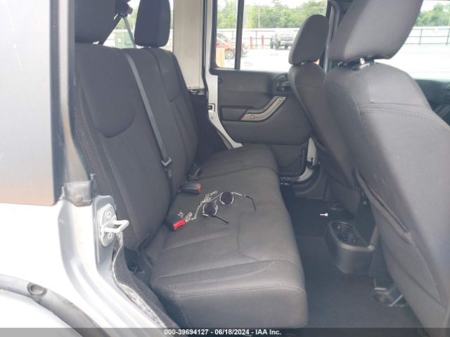 1C4BJWDGXFL509780 Jeep Wrangler Unlimited Sport
