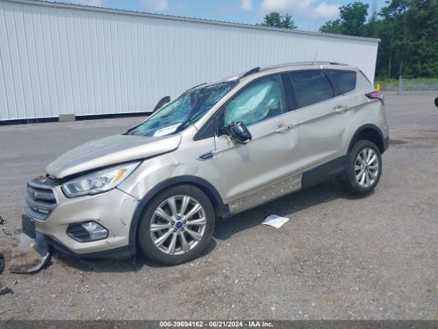 1FMCU9J99HUF00984 Ford Escape Titanium