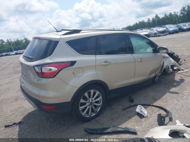 1FMCU9J99HUF00984 Ford Escape Titanium