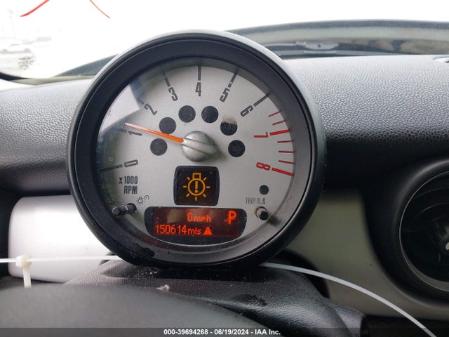 2013 MINI CLUBMAN WMWZF3C57DT490999 Photo 6