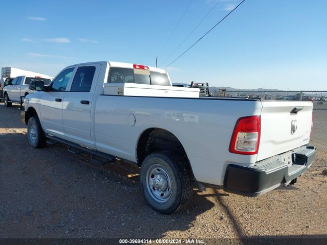 3C6UR5HJXNG273068 RAM 2500 Tradesman  4x4 8' Box