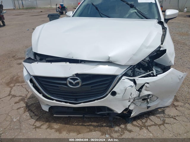 3MZBM1U7XGM328184 Mazda Mazda3 I Sport