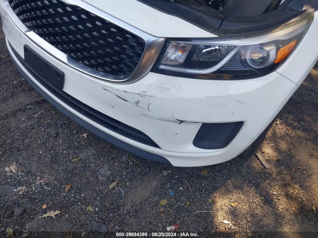 KIA SEDONA LX 2016 KNDMB5C1XG6089466 Image 6