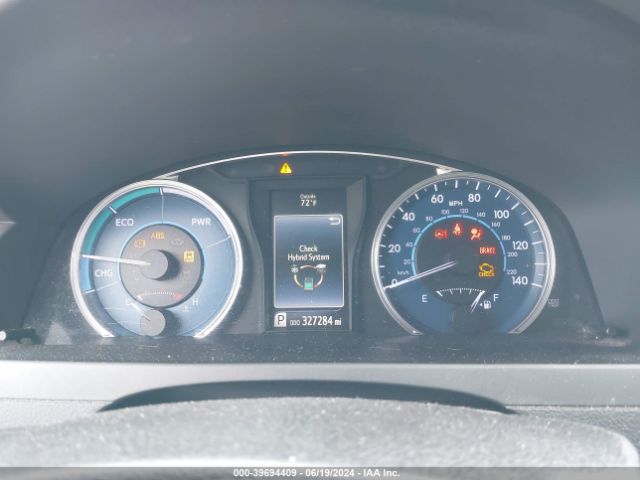 4T1BD1FK0GU191946 Toyota Camry Hybrid Le
