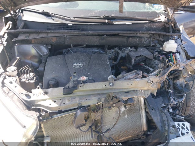 Toyota Highlander Xle 2019 5TDKZRFH1KS568273 Image 10
