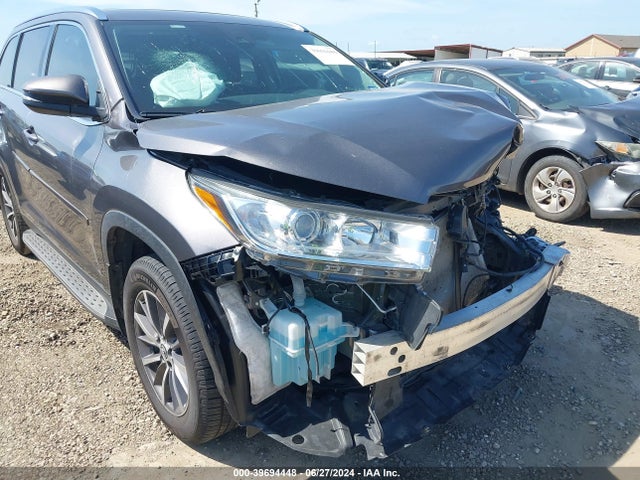 Toyota Highlander Xle 2019 5TDKZRFH1KS568273 Image 18