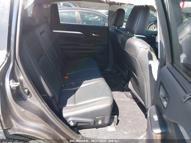 Toyota Highlander Xle 2019 5TDKZRFH1KS568273 Image 8