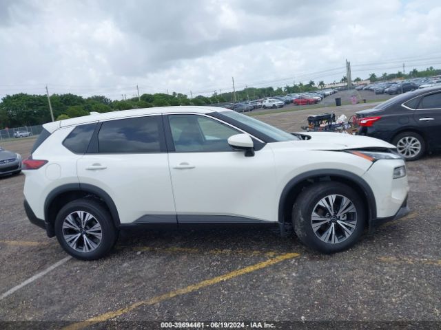 JN8BT3BA7PW434144 Nissan Rogue Sv Fwd