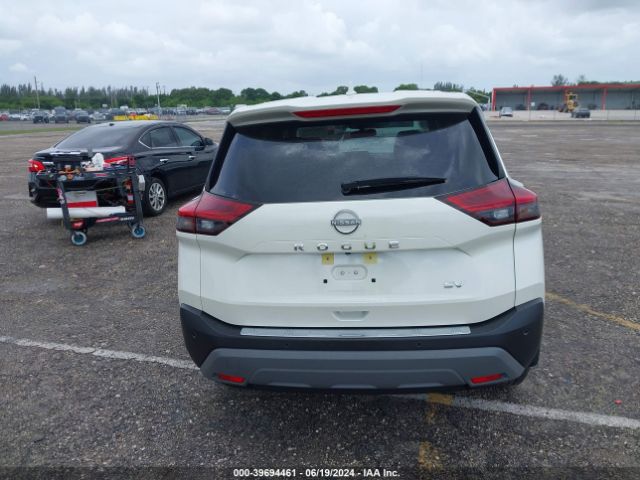 JN8BT3BA7PW434144 Nissan Rogue Sv Fwd