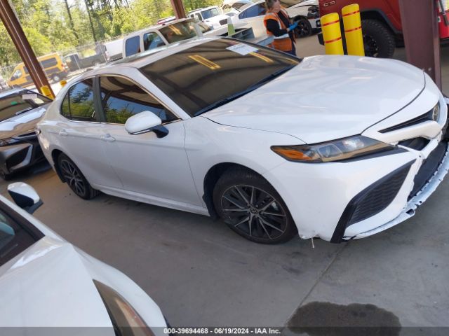 4T1T11AK3RU855227 Toyota CAMRY SE