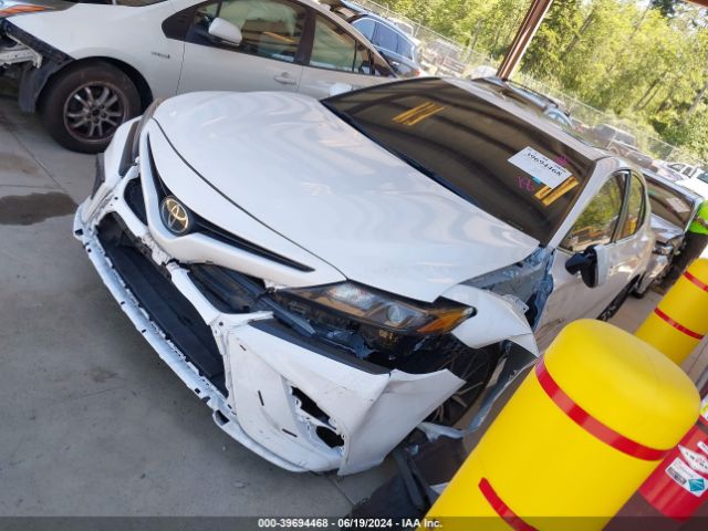4T1T11AK3RU855227 Toyota CAMRY SE